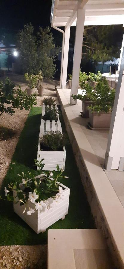 La Casa Al Mare Villa Пешичи Екстериор снимка